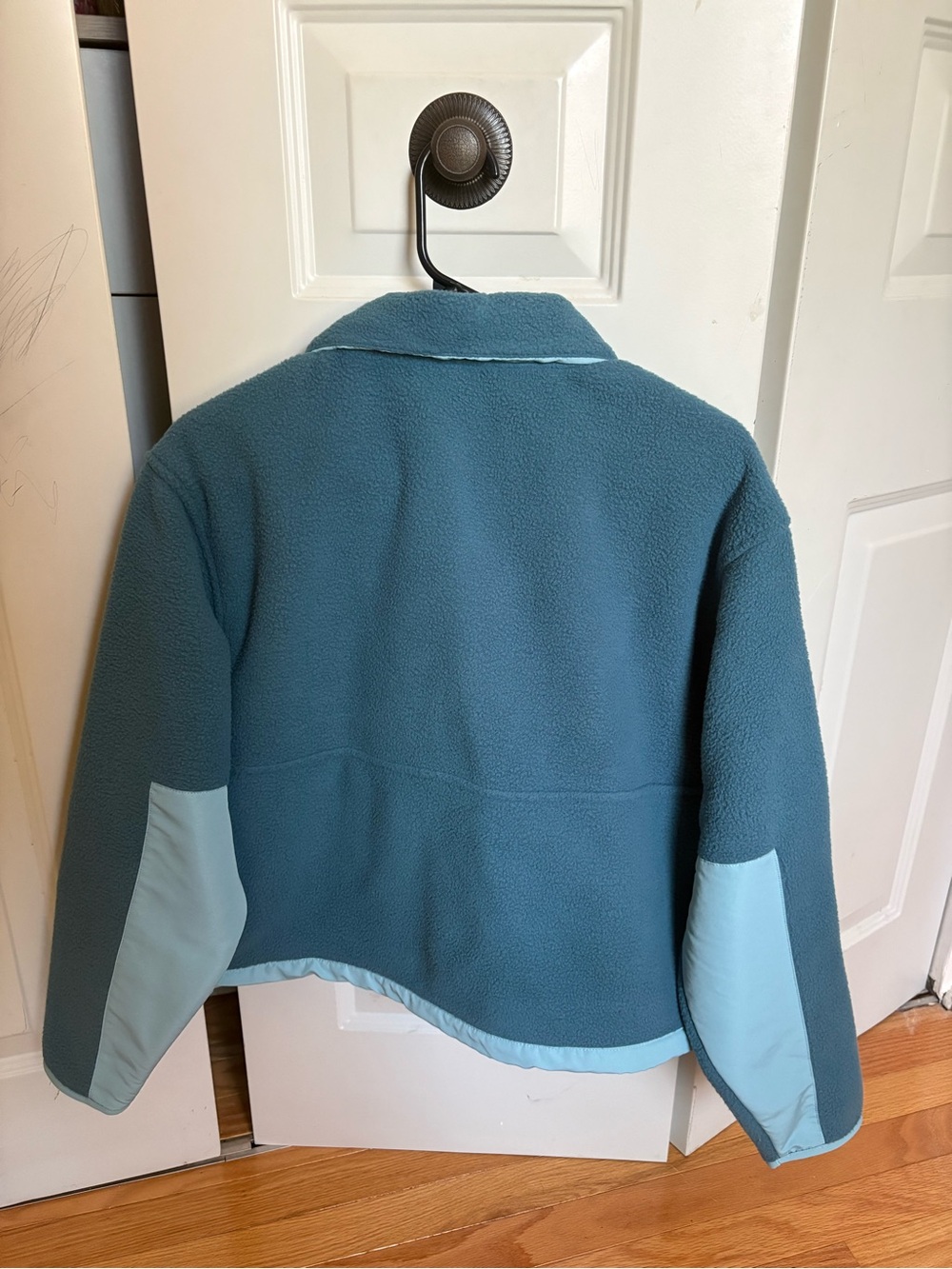 North Face Women’s Yumiori Off Peak Jacket - Picture 2 of 4
